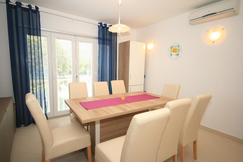 Apartment Mimoza 6, Baska, Krk المظهر الخارجي الصورة