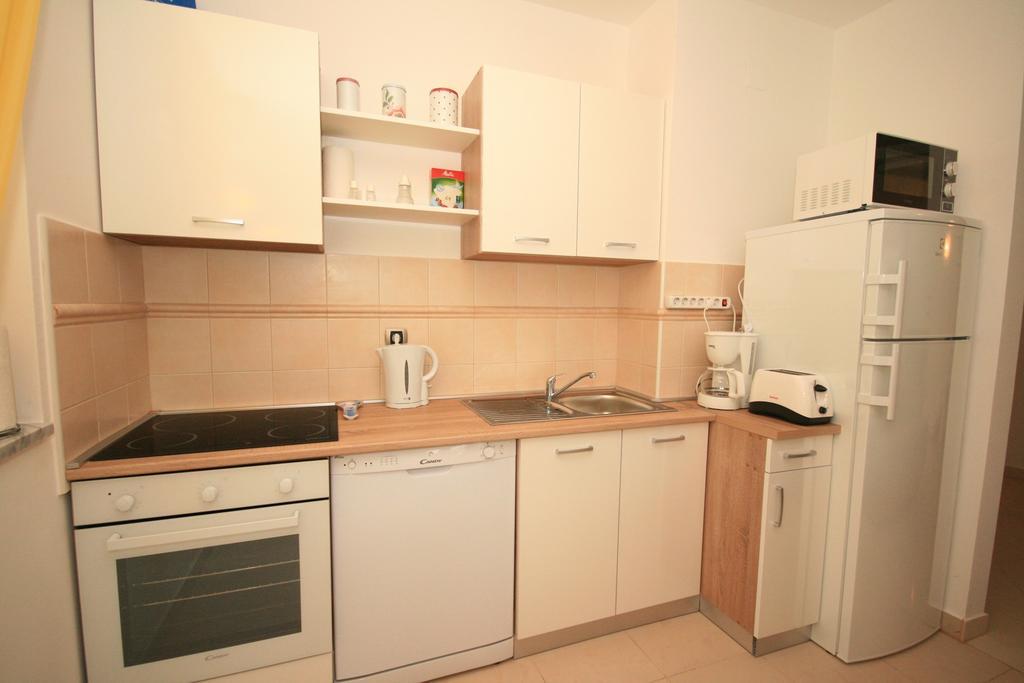 Apartment Mimoza 6, Baska, Krk المظهر الخارجي الصورة